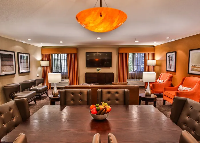 Tuscany Suites & Casino